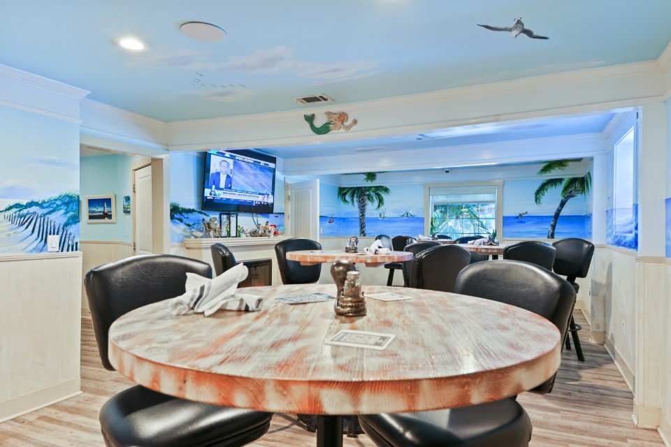 Inside Driftaway Cafe